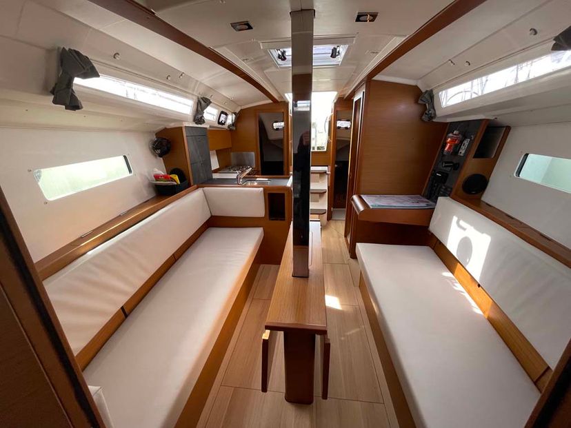 Jeanneau 49 Castor