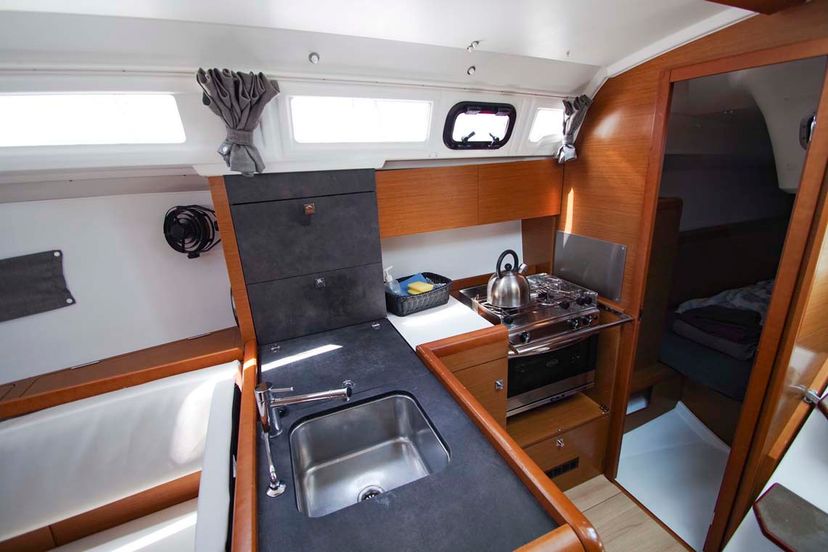 Jeanneau 49 Castor