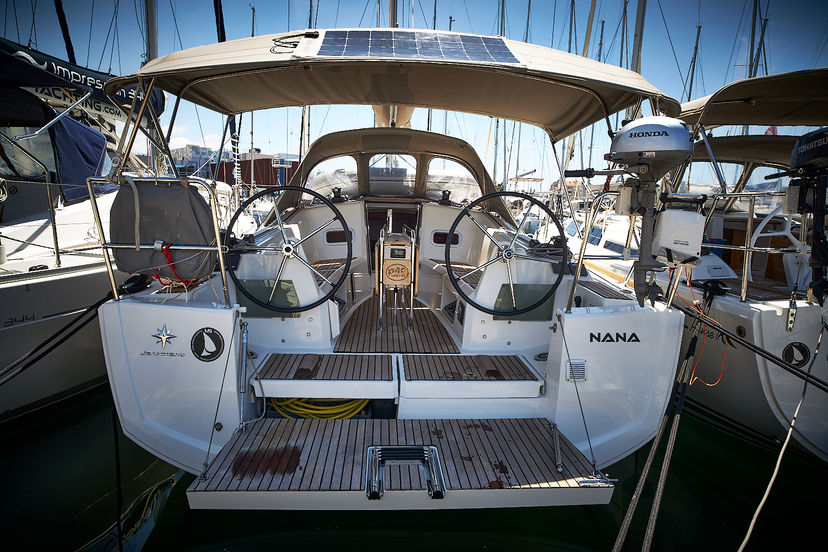 Jeanneau 49 Nana