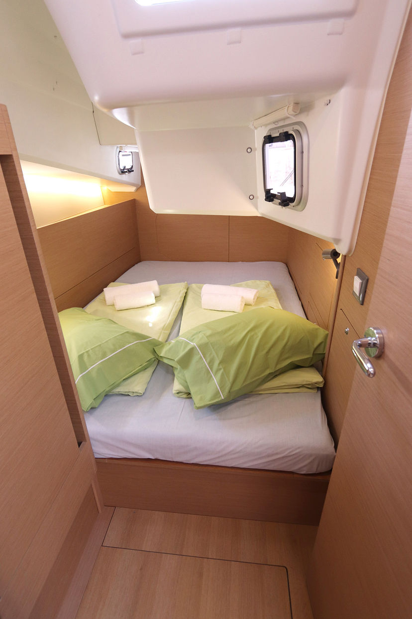 Jeanneau 410 Aris