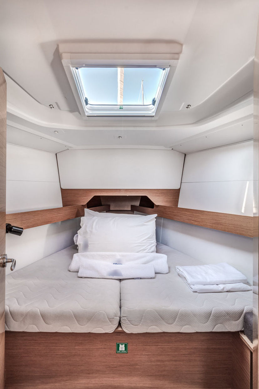 Jeanneau 49 Afrodite