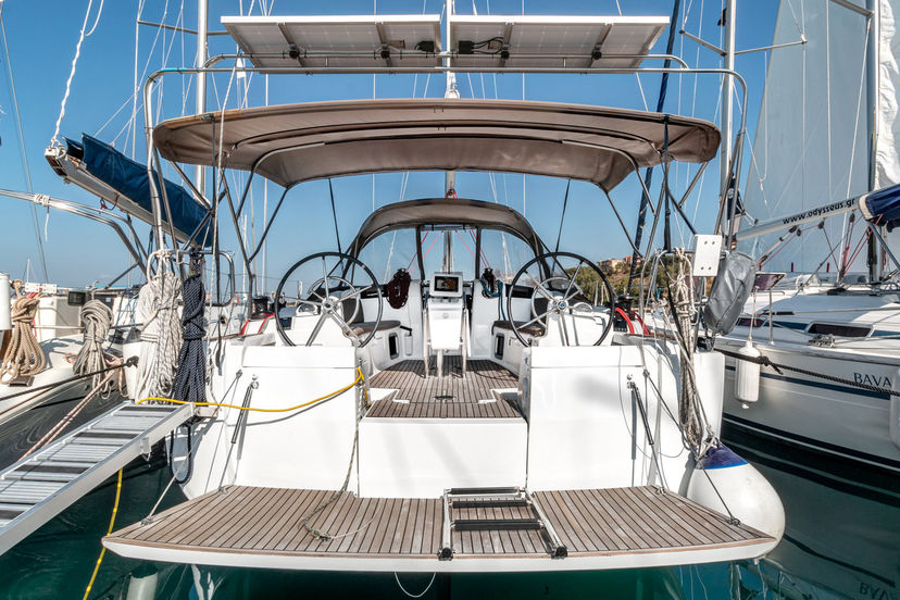 Jeanneau 49 Fos