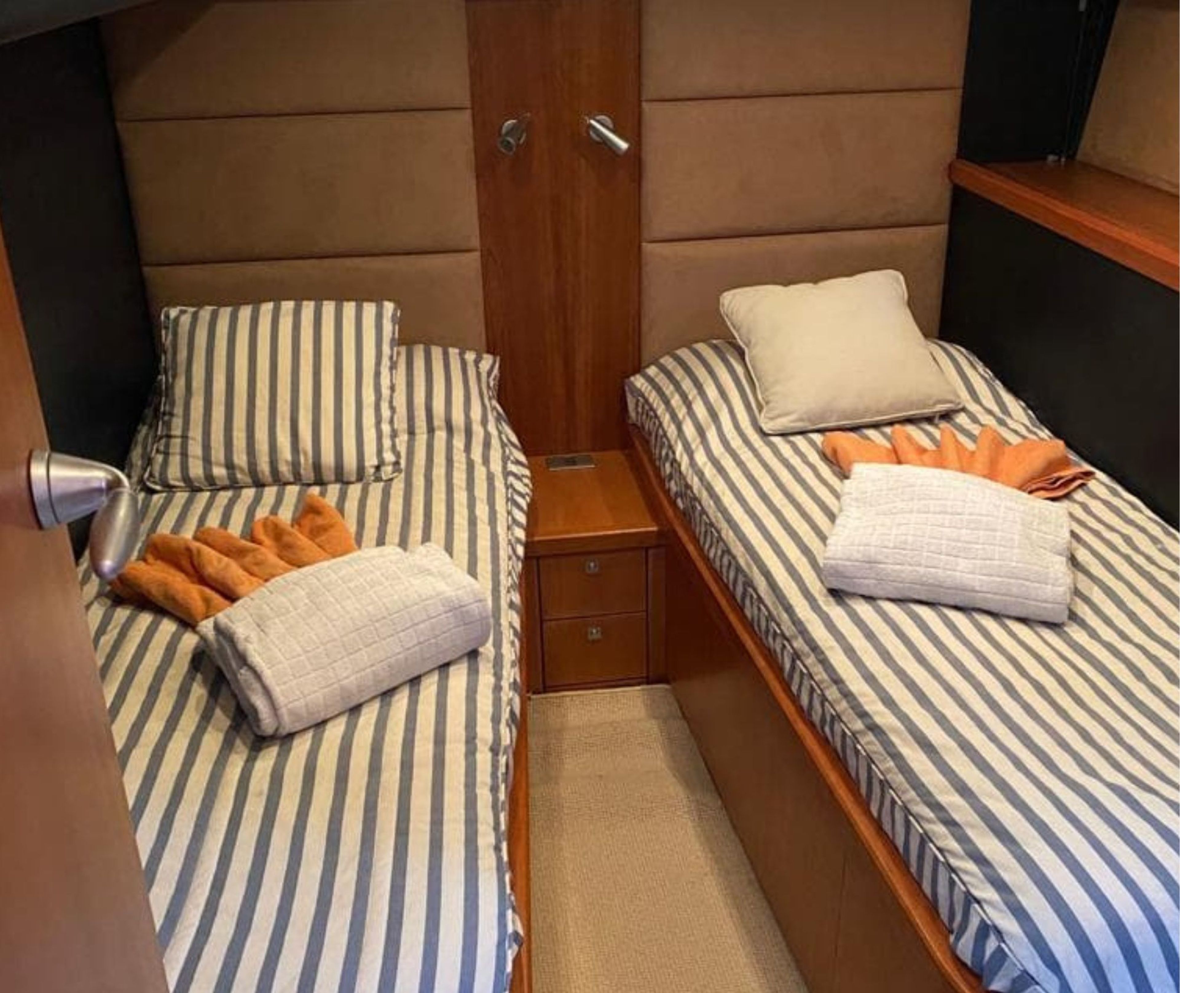 Twin Cabin