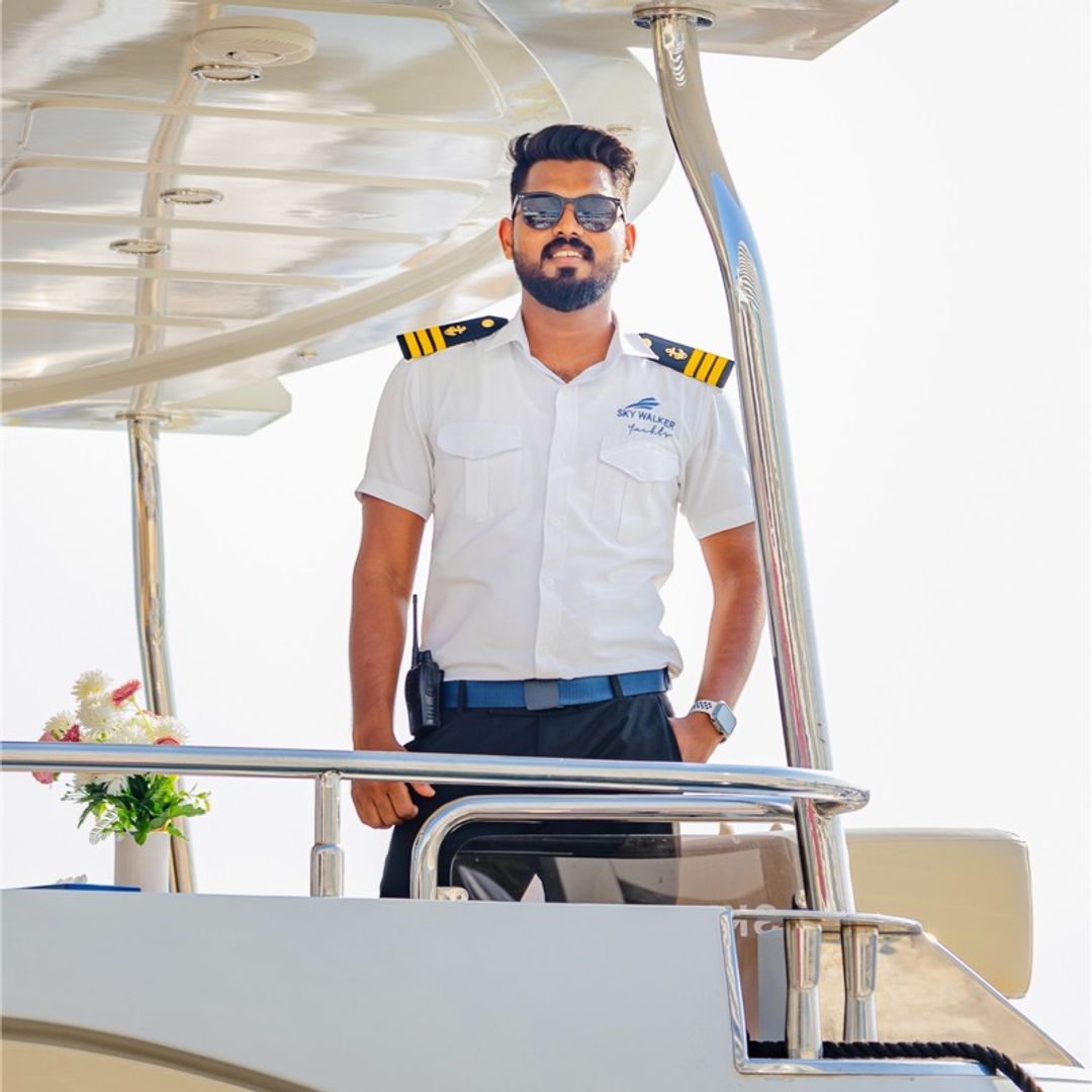 crewProfileMobileImage