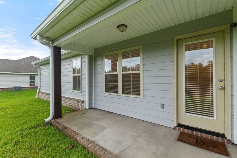 Cosmos 21 rear porch — 32 Cosmos, Hattiesburg MS