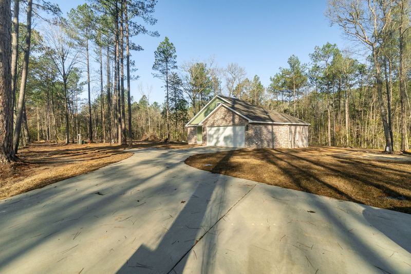Ms 44 04 driveway — 896 HWY 44, Sumrall MS