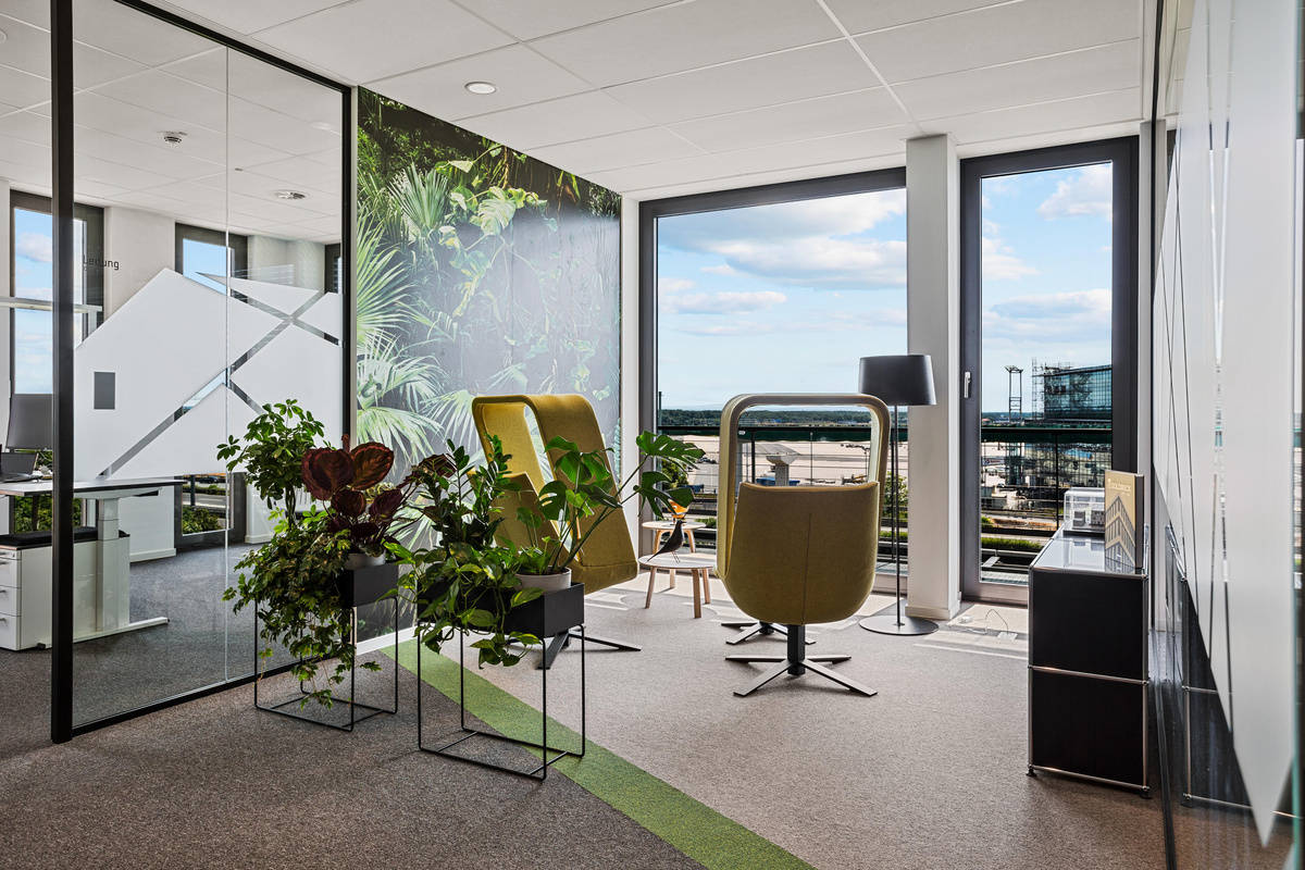 Interior view of the office building reference Gateway Gardens in Frankfurt