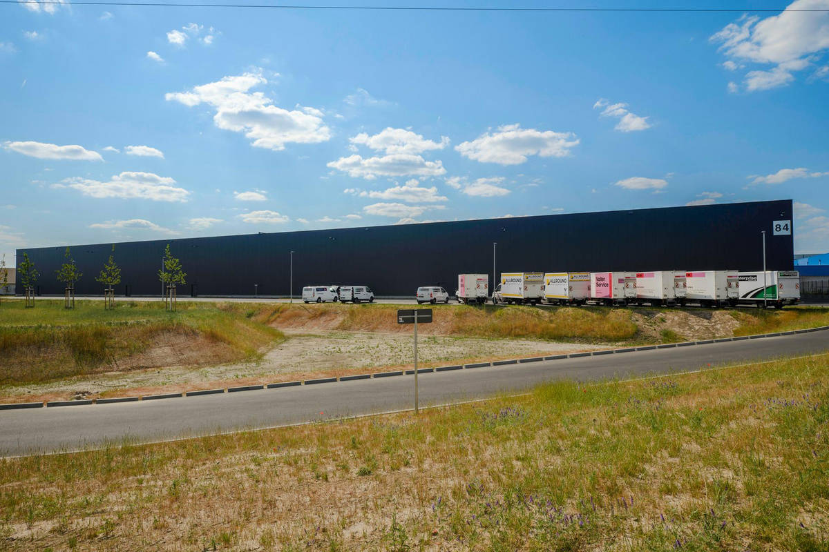 Exterior view of the industrial building reference WVV Blankenfelde