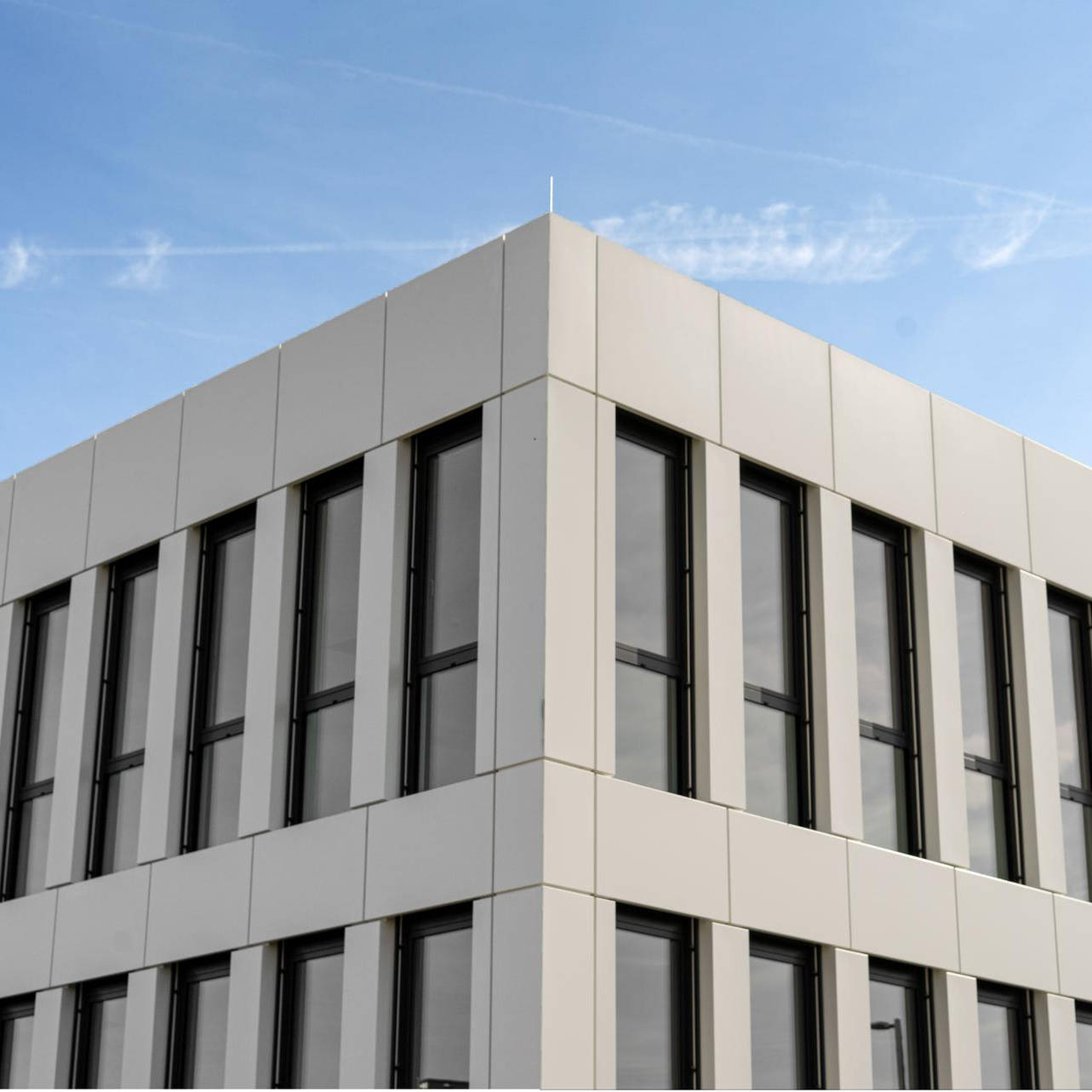 Exterior view of the industrial building reference Laserliner in Arnsberg