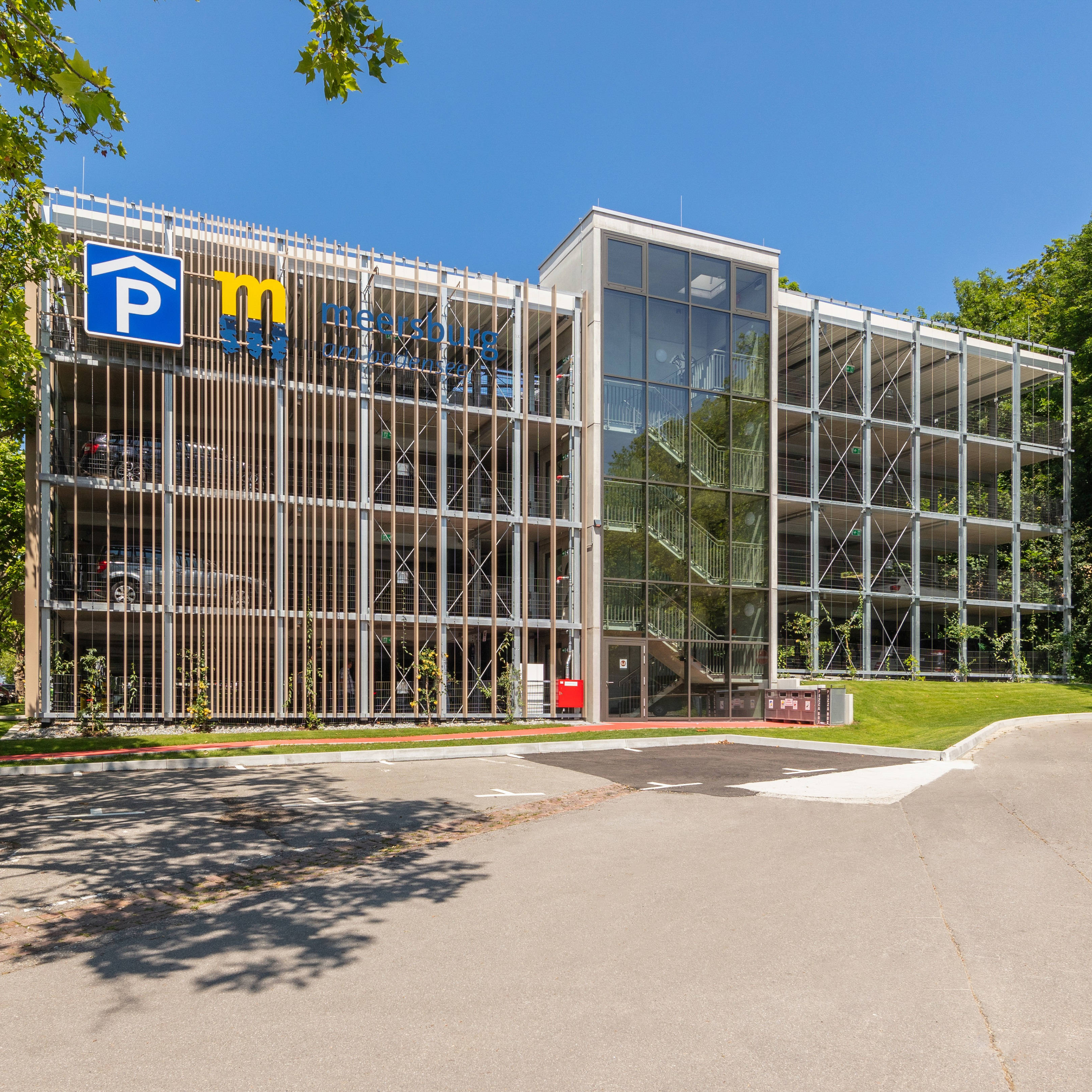 Exterior view of the car park reference car park “Am See“ in Meersburg