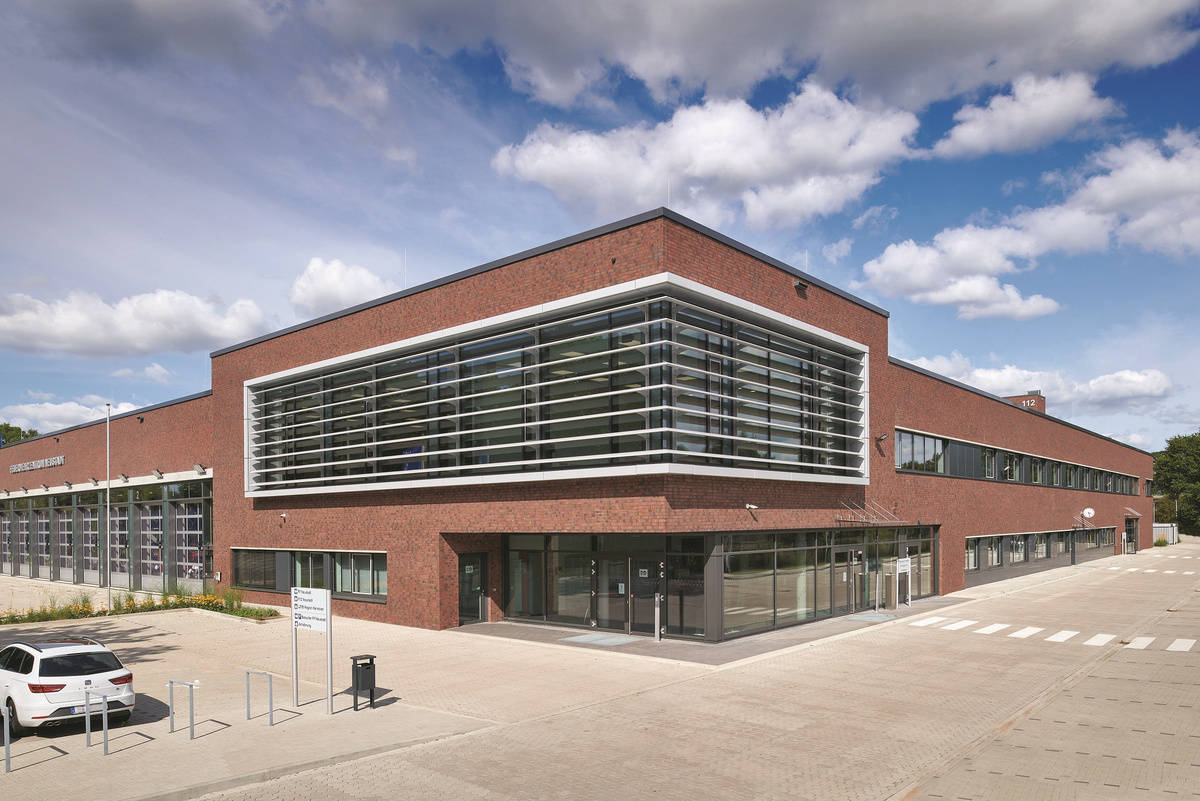 Exterior view of the industrial building reference “Feuerwehrtechnisches Zentrum“