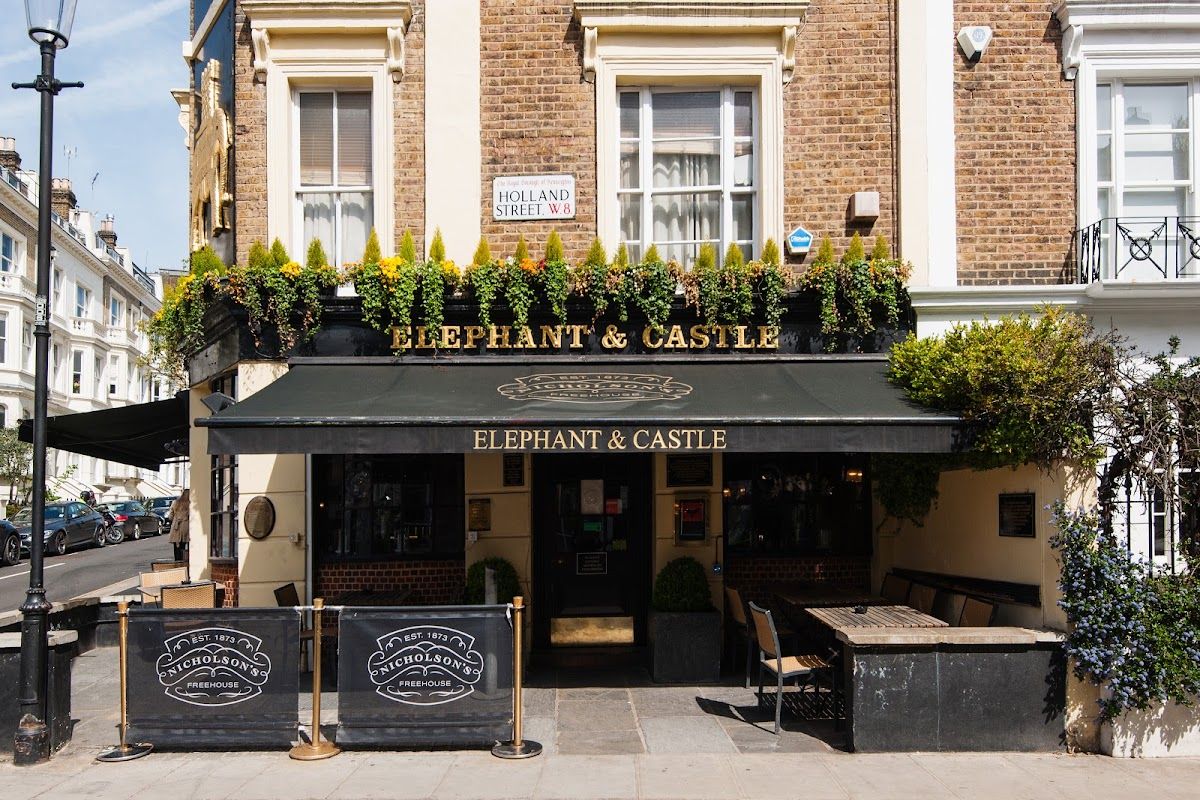 The Elephant And Castle - Photo 1