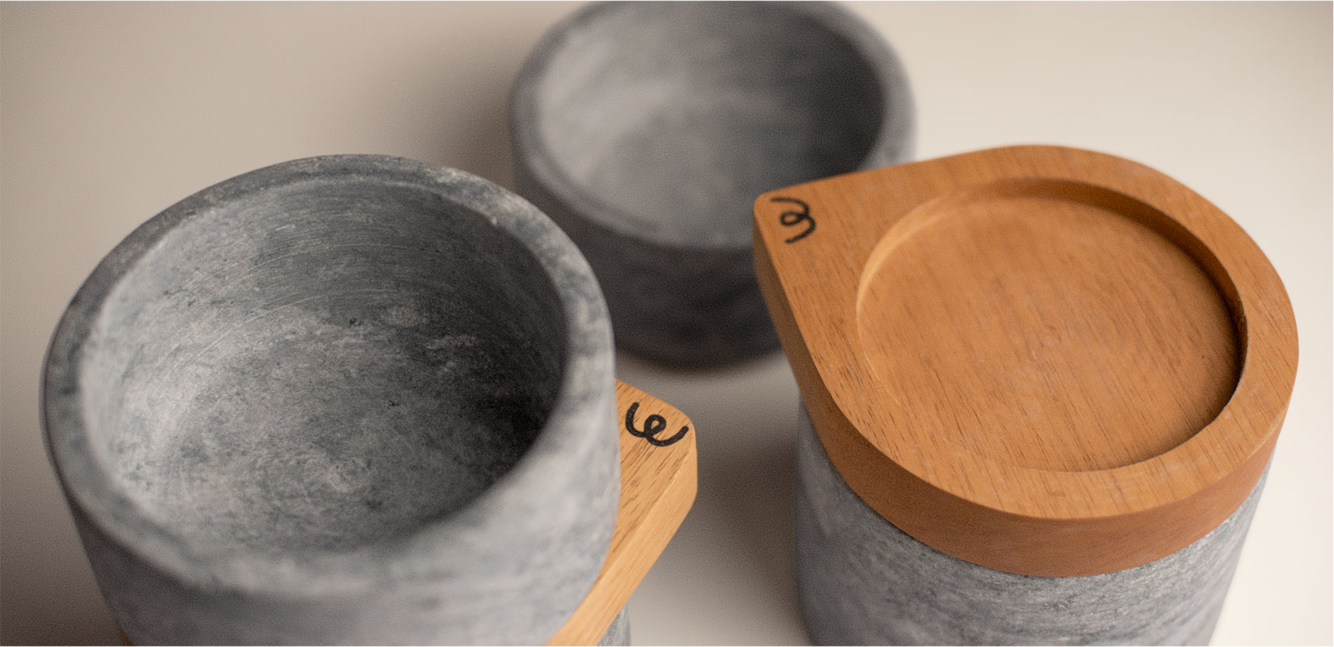 Comedouro Flint Woofun