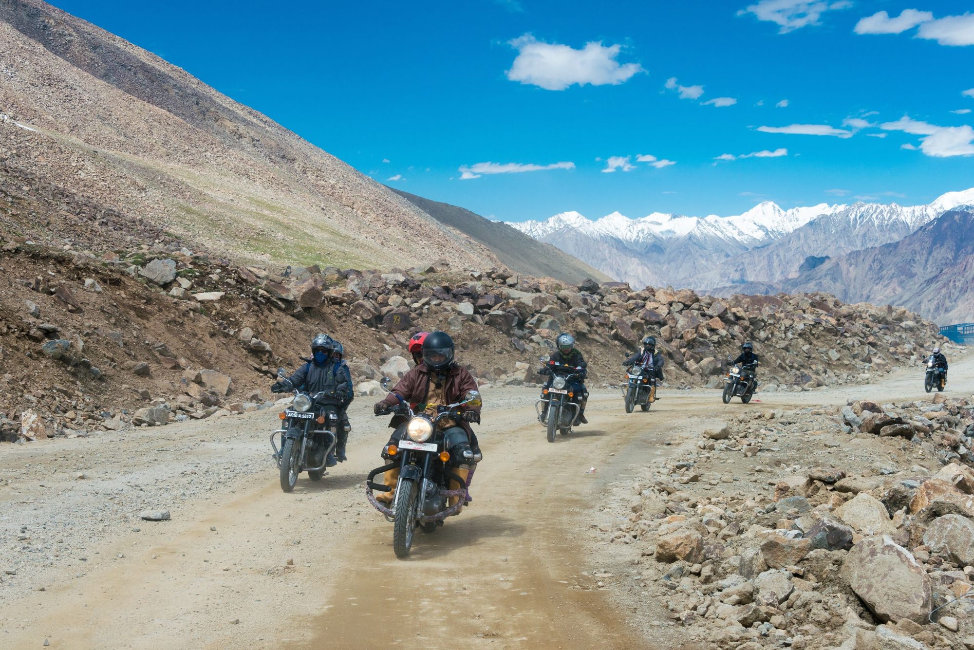 Leh Ladakh Tour Packages - Upto 30% OFF