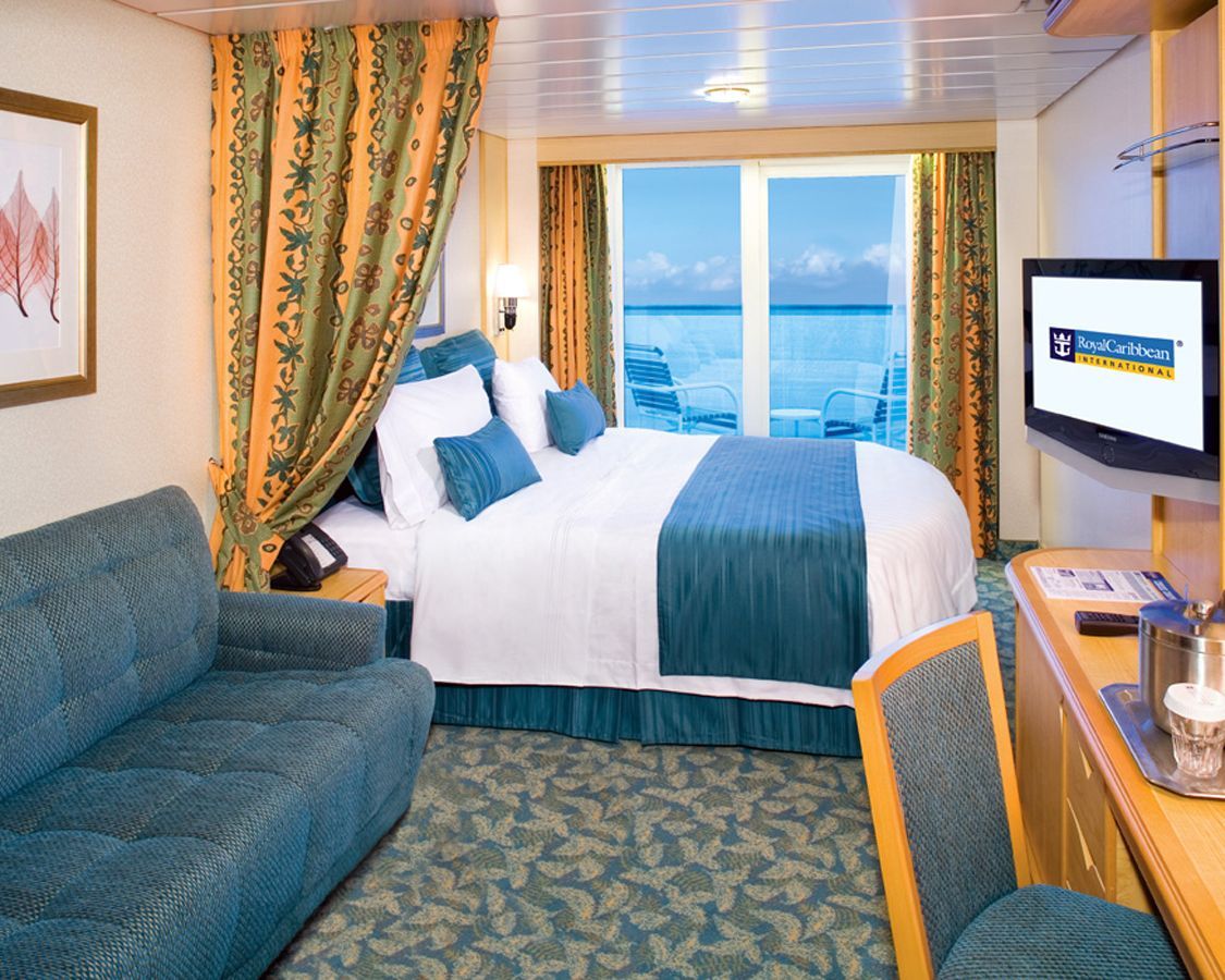 Cabina cu balcon cu vedere la ocean categoria 2D pe Adventure of the Seas