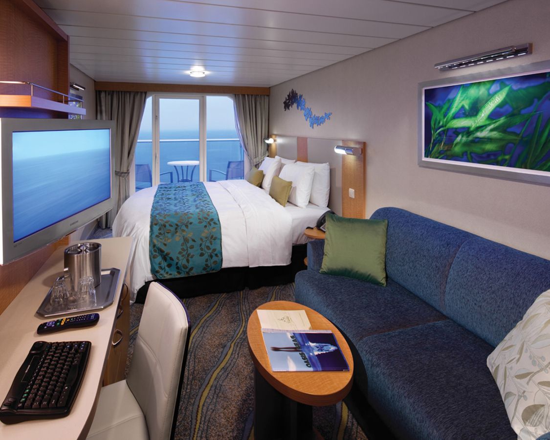 Cabina cu balcon cu vedere la ocean categoria 1D pe Allure of the Seas