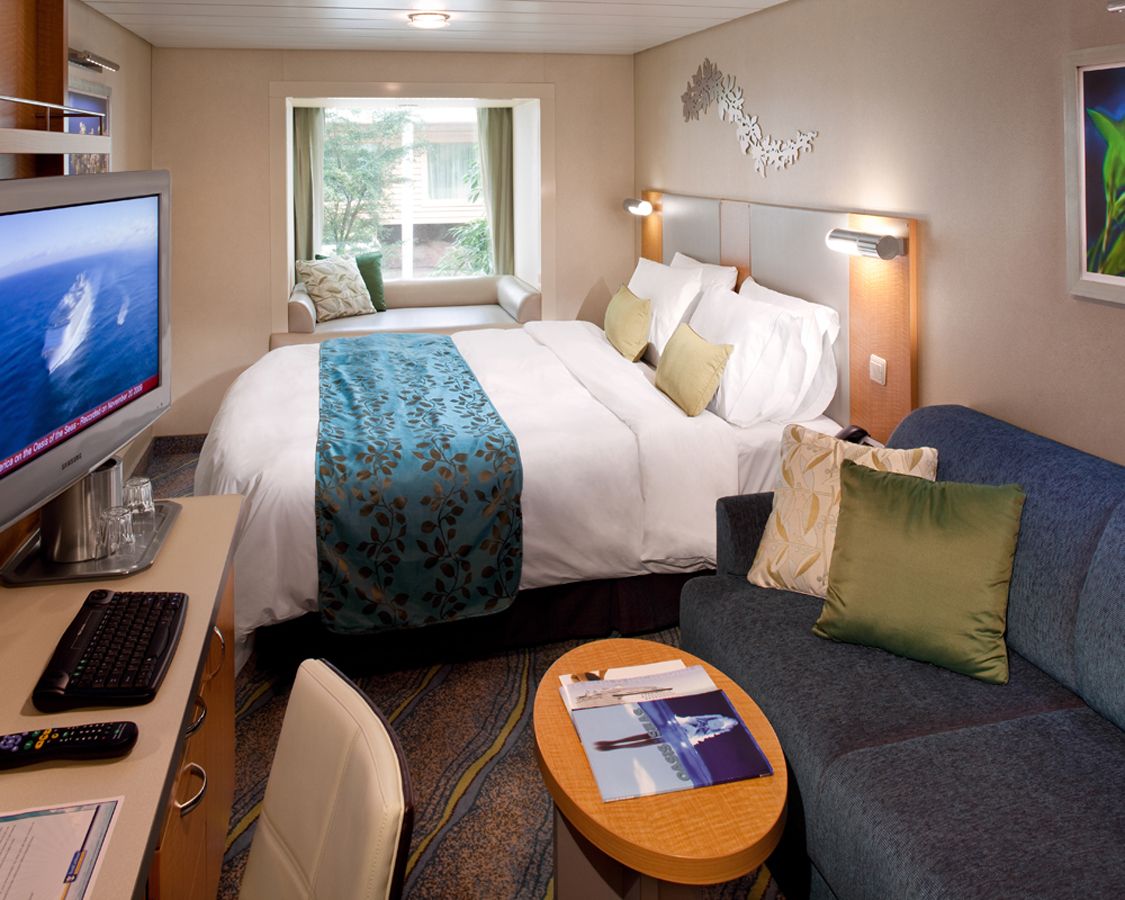 Cabina interioara cu vedere la Central Park categoria 1S pe Allure of the Seas