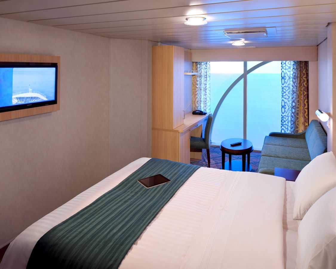 Cabina cu vedere la ocean categoria 1M pe Grandeur of the Seas