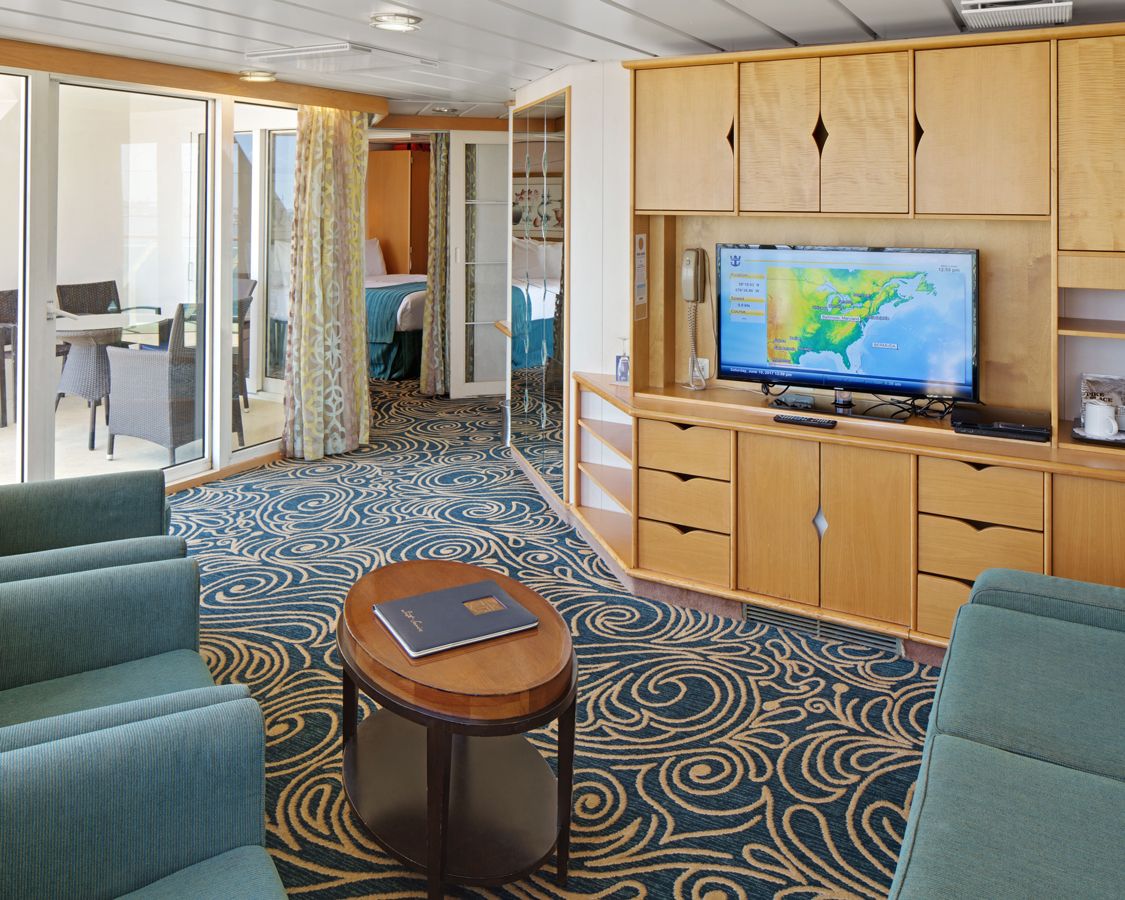Apartament Grand Suite categoria GT pe Grandeur of the Seas