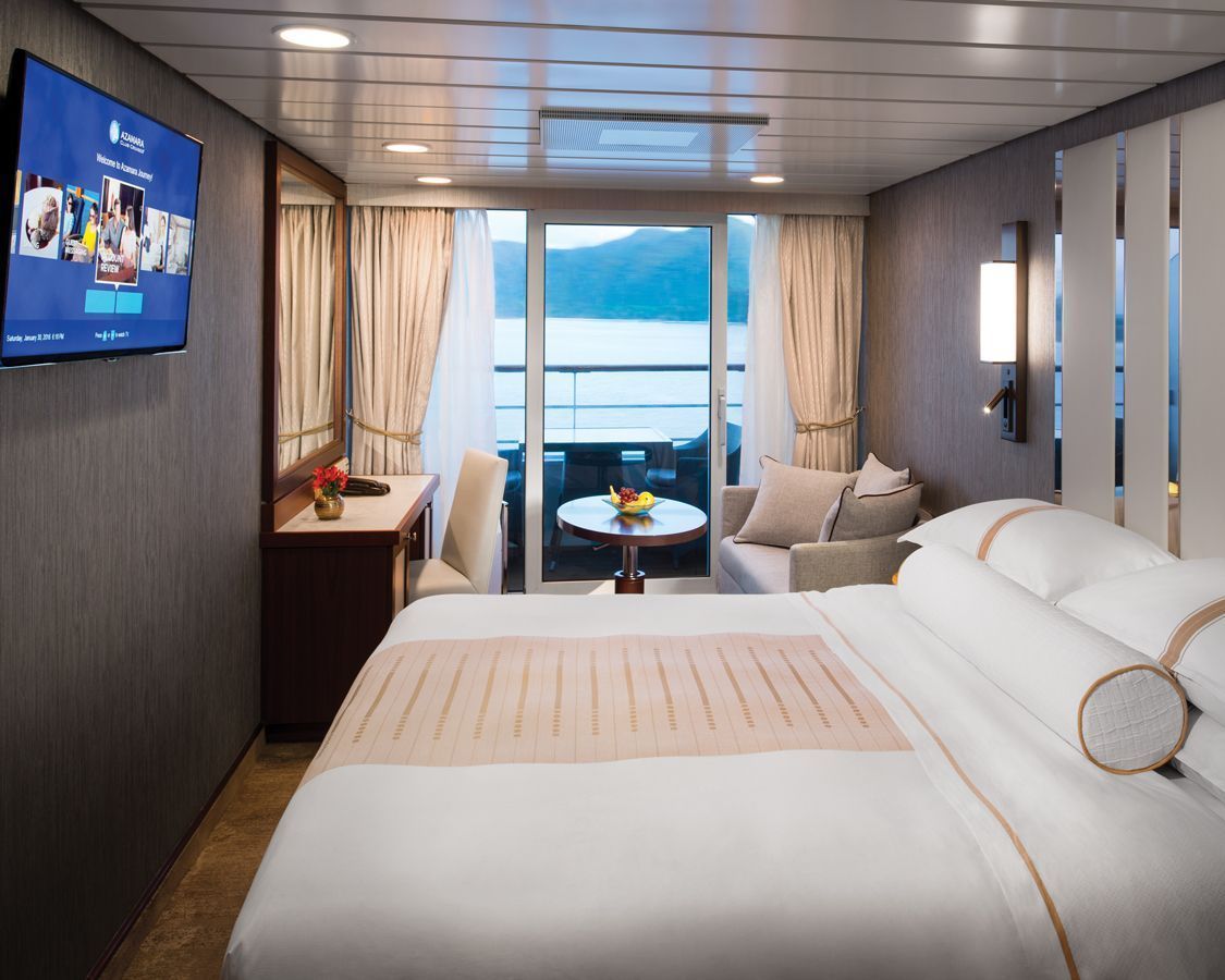 Cabina cu balcon cu vedere la ocean pe Azamara Jourey