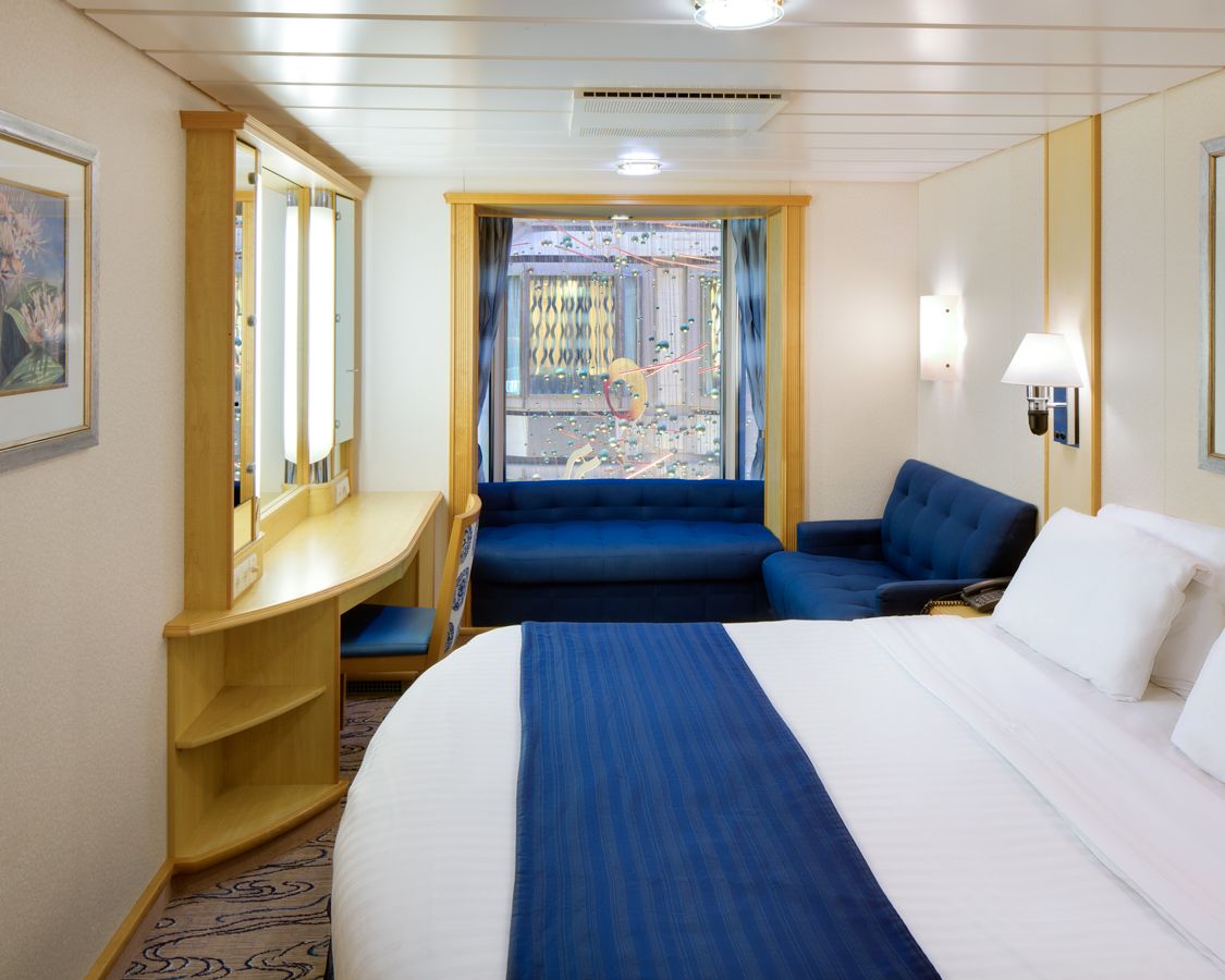 Cabina interioara cu vedere la Promenada categoria 1T pe Mariner of the Seas