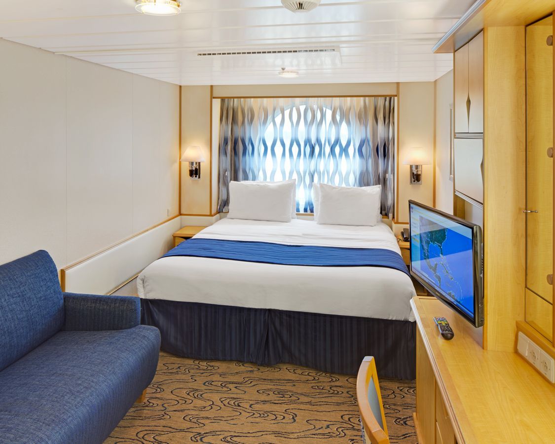 Cabina cu vedere la ocean categoria 1N pe Navigator of the Seas