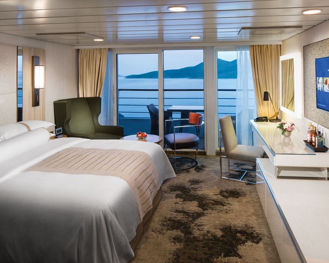 Apartament Club Continent categoria N2 pe Azamara Quest