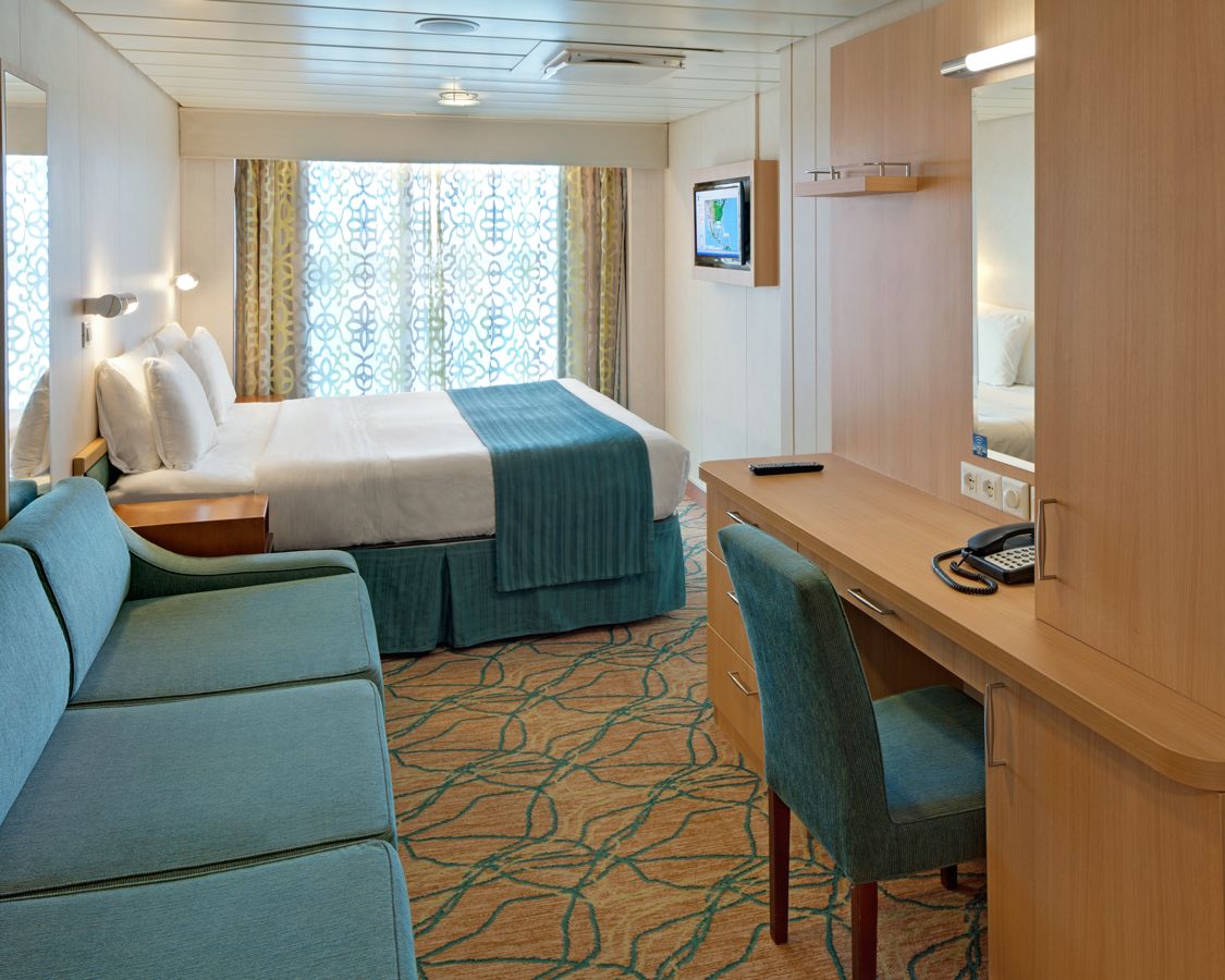 Cabina cu vedere la ocean categoria 1M pe Rhapsody of the Seas