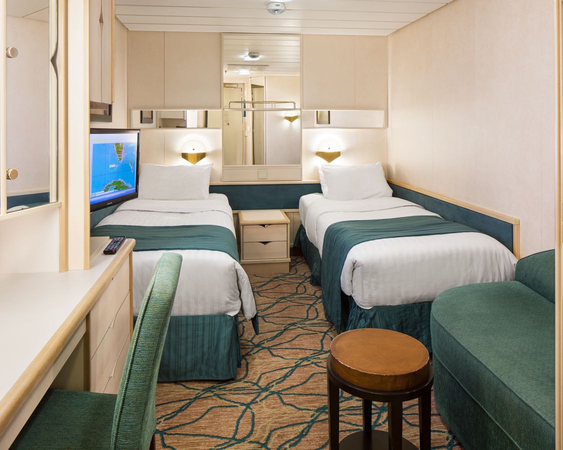 Cabina interioara 1V pe Rhapsody of the Seas