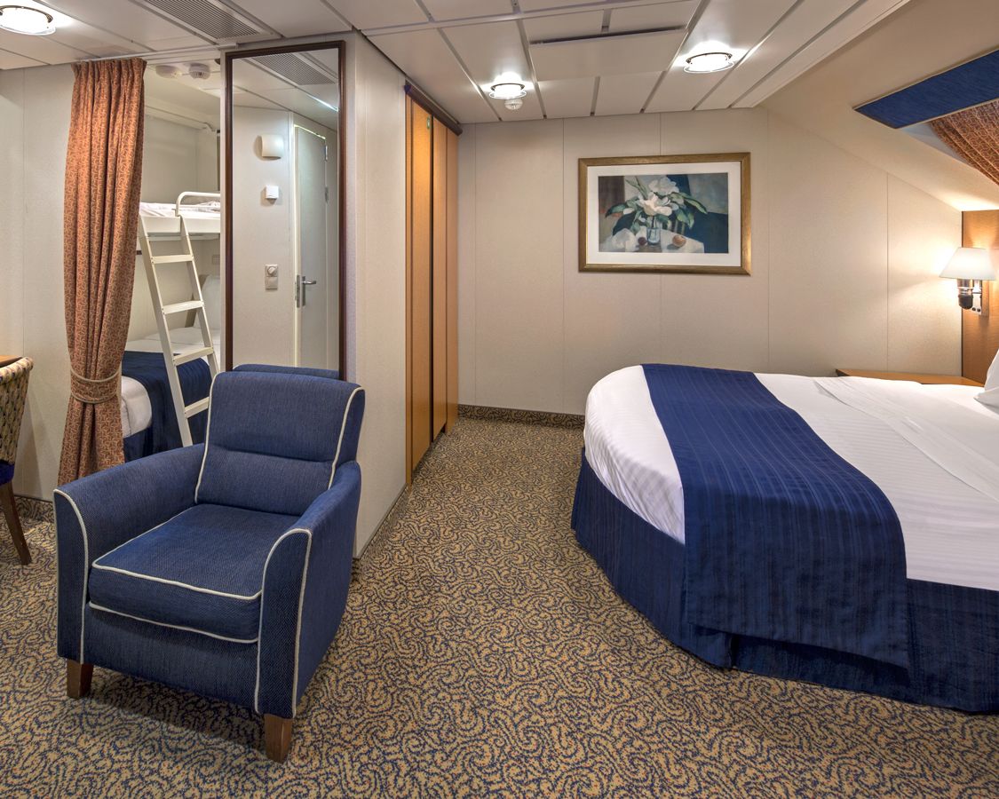 Cabina cu vedere la ocean categoria 1K pe Serenade of the Seas