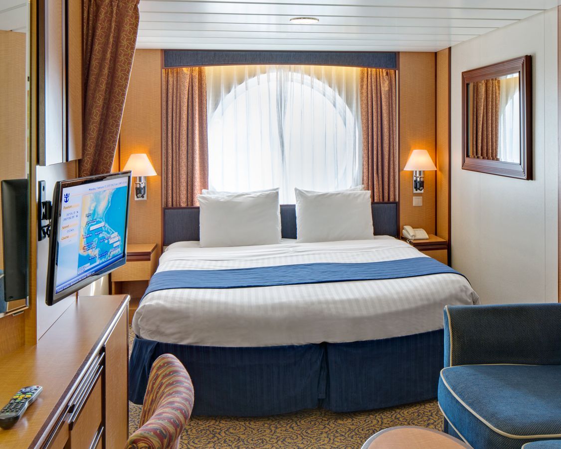 Cabina cu vedere la ocean categoria 3N pe Serenade of the Seas