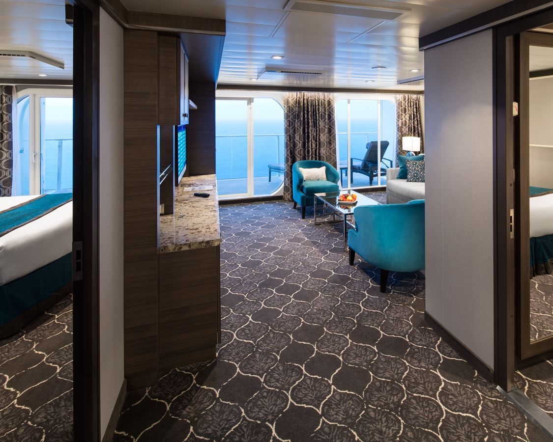 Apartamente pe vasul Symphony of the Seas
