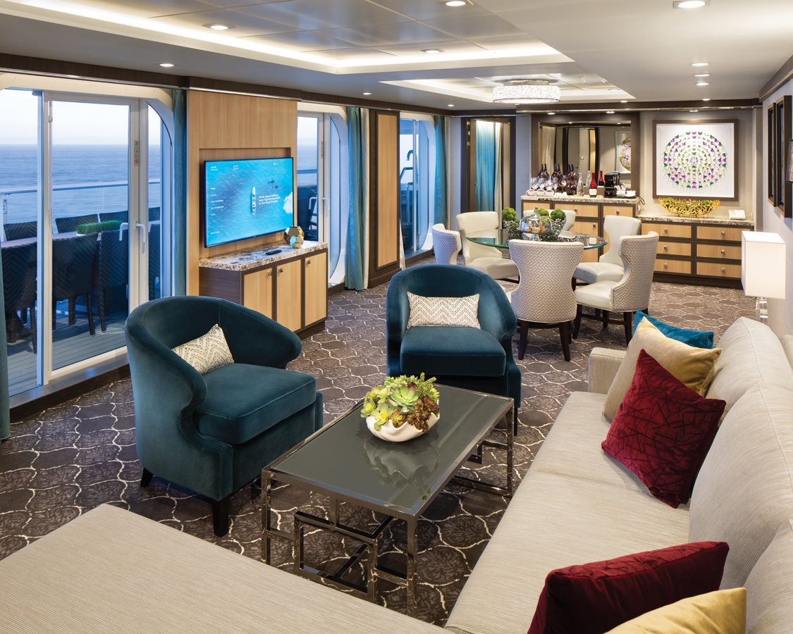 Apartamente pe vasul Symphony of the Seas