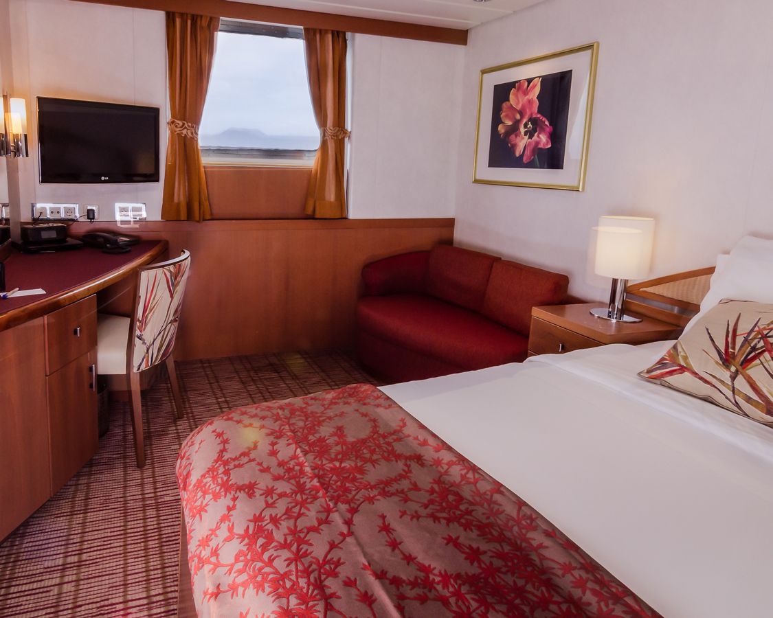 Cabina cu vedere la ocean XO pe Celebrity Xpedition
