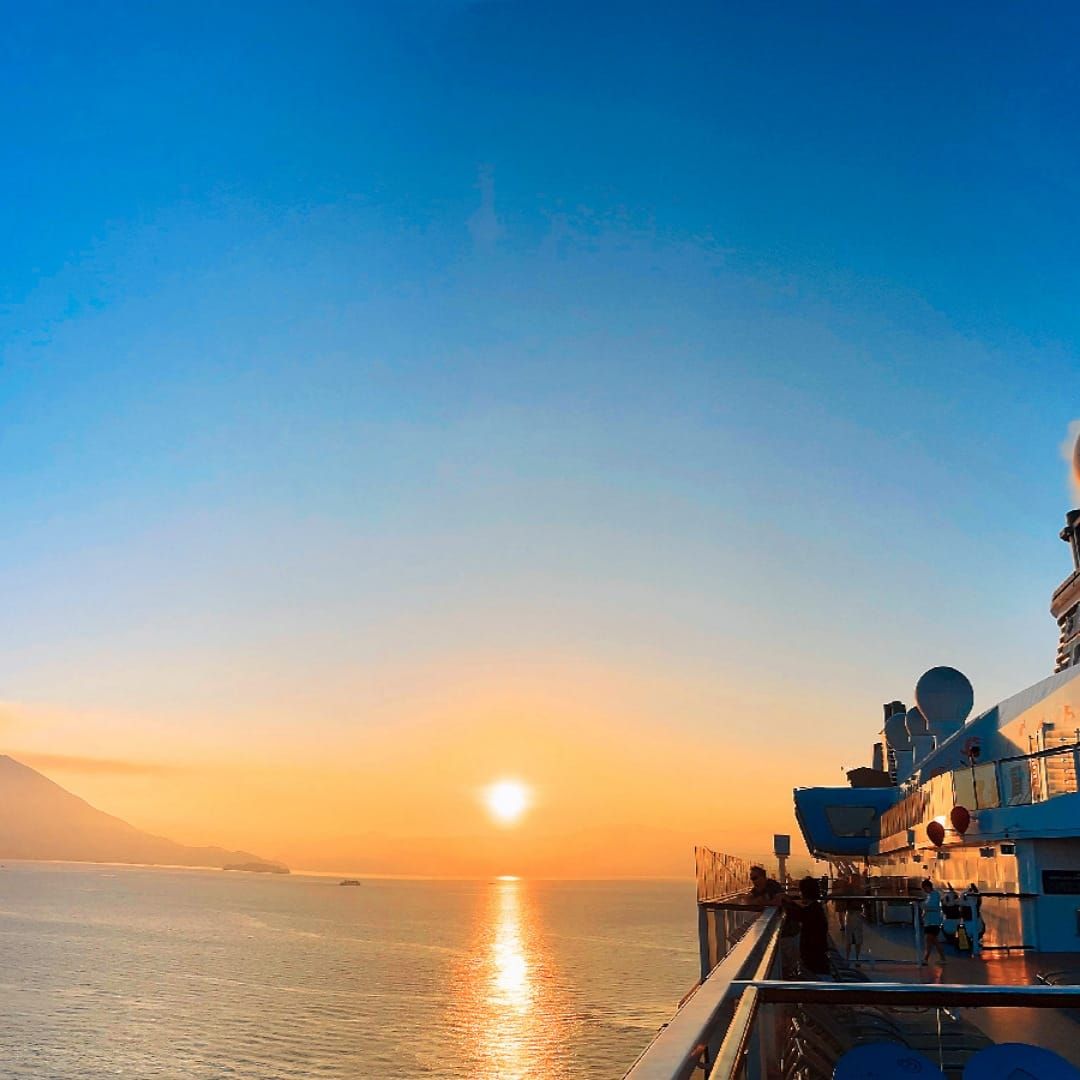Croaziera Sydney, Australia, Linia internationala de schimbare a datei, Honolulu, Oahu, Hawaii, 16 nopti, aprilie 2027, Anthem of the Seas, Royal Caribbean International®