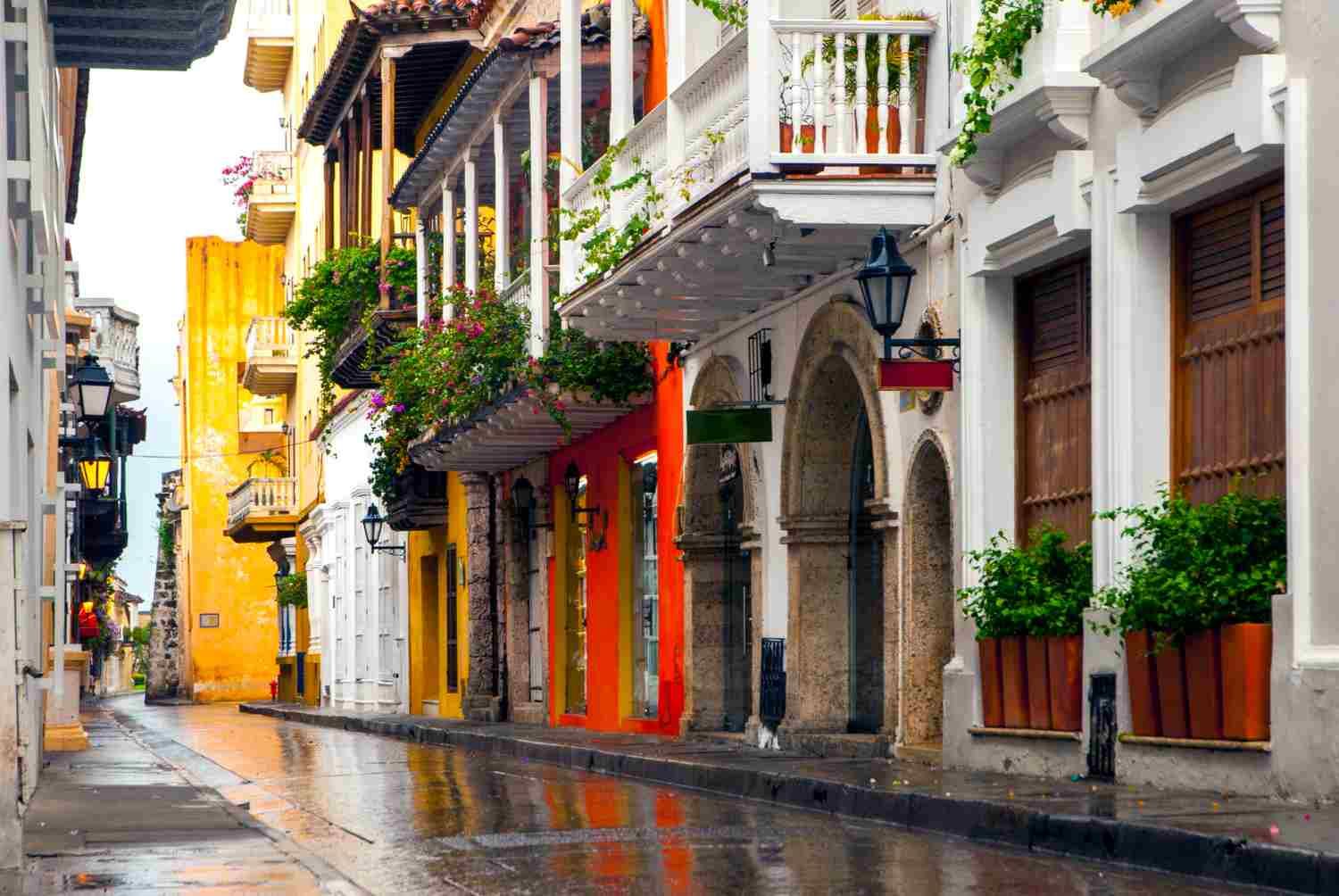 Cartagena Columbia - strada, cladiri.LTS