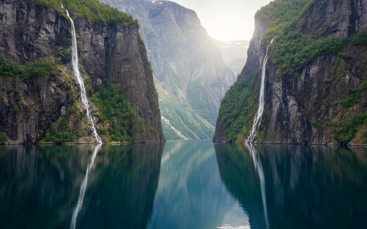Fiorduri din Norvegia (Sognefjord).LTS