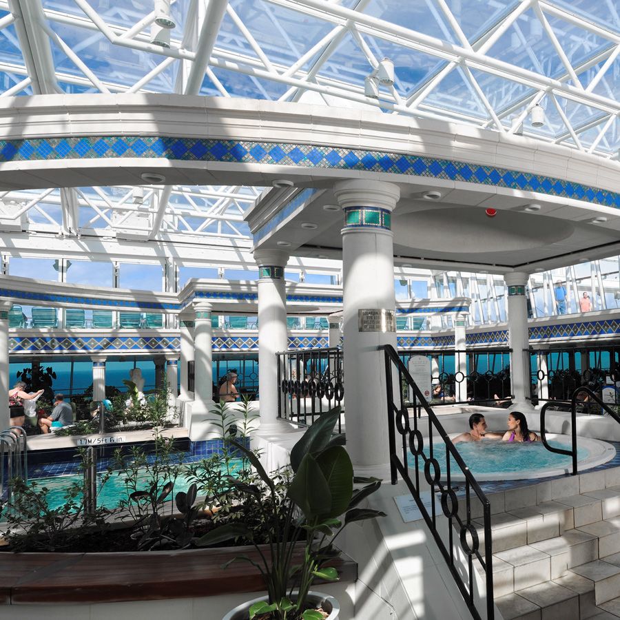 Solarium pe Grandeur of the Seas