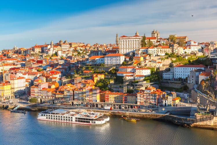 Pentru ce este renumita Portugalia - oras, cladiri, ambarcatiune.LTS