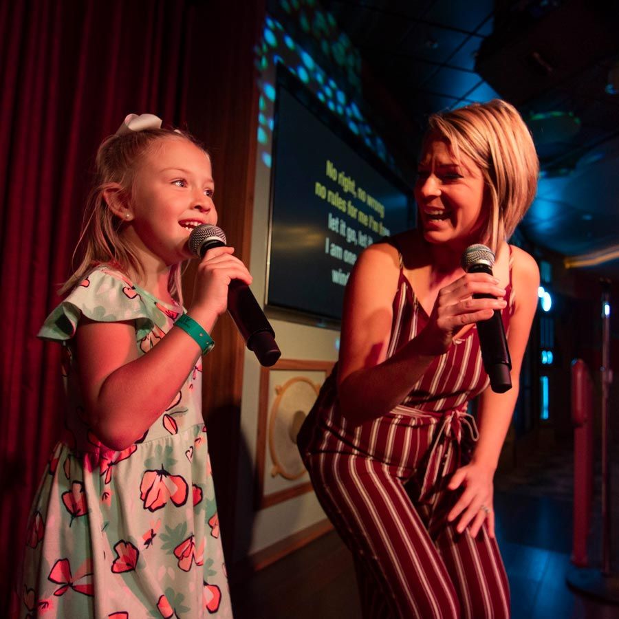 Karaoke pe Royal Caribbean International