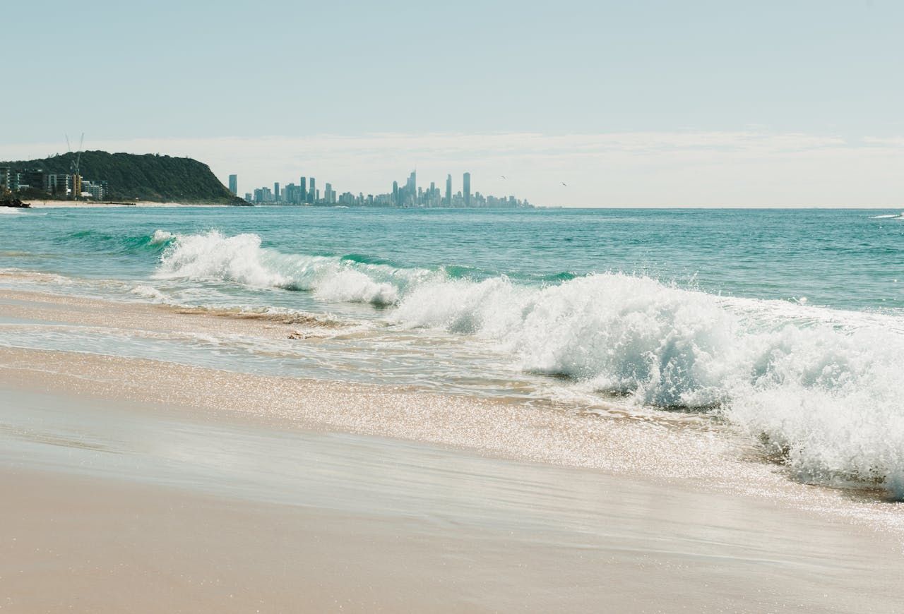 croaziera Australia - plaja, mare, valuri.LTS
