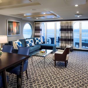 Apartament Owner's Suite categoria OS pe Anthem of the Seas