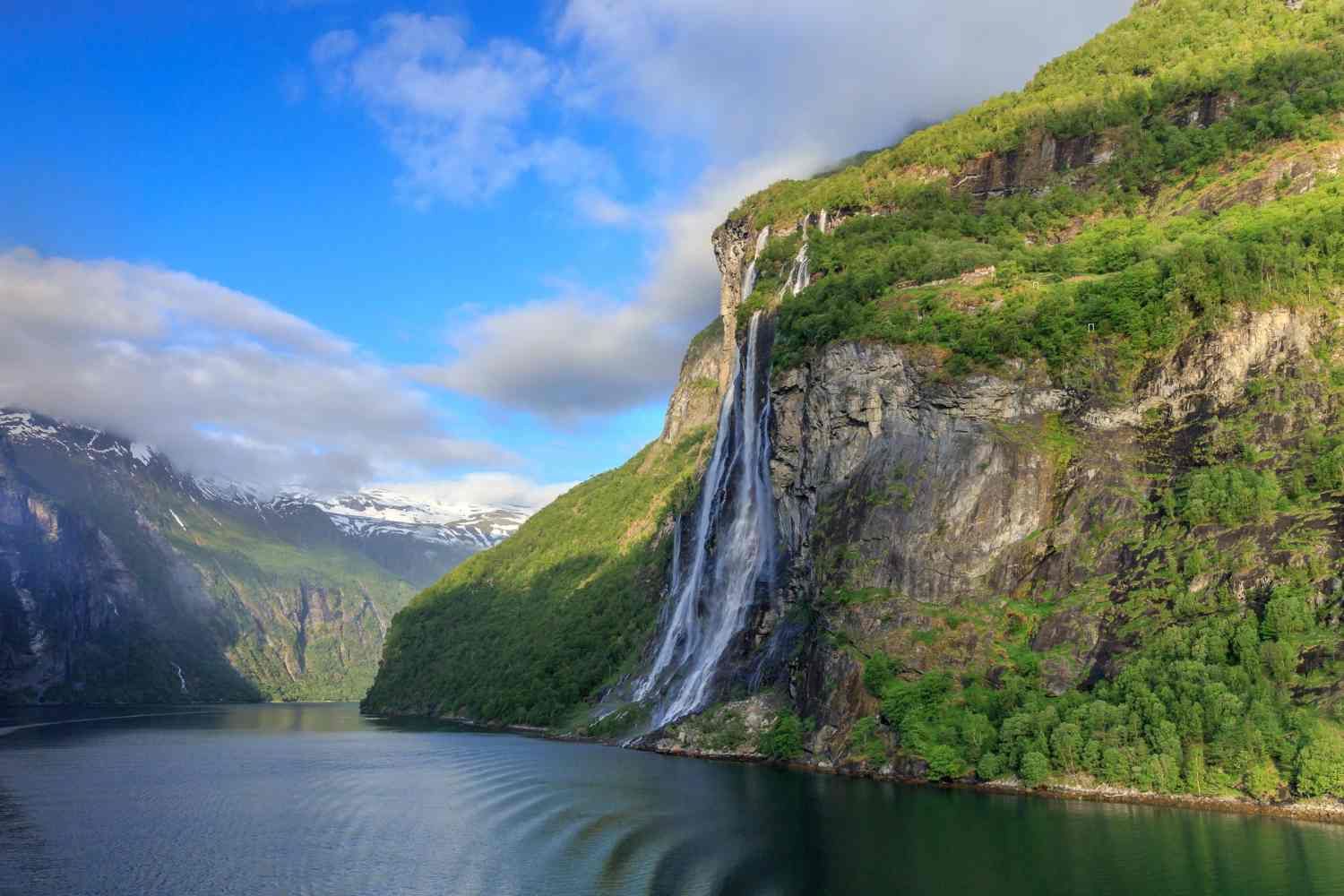 fiorduri Norvegia - cascada Cele Sapte Surori.LTS