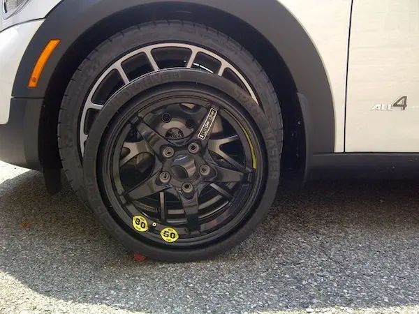 Car Tire Mismatch