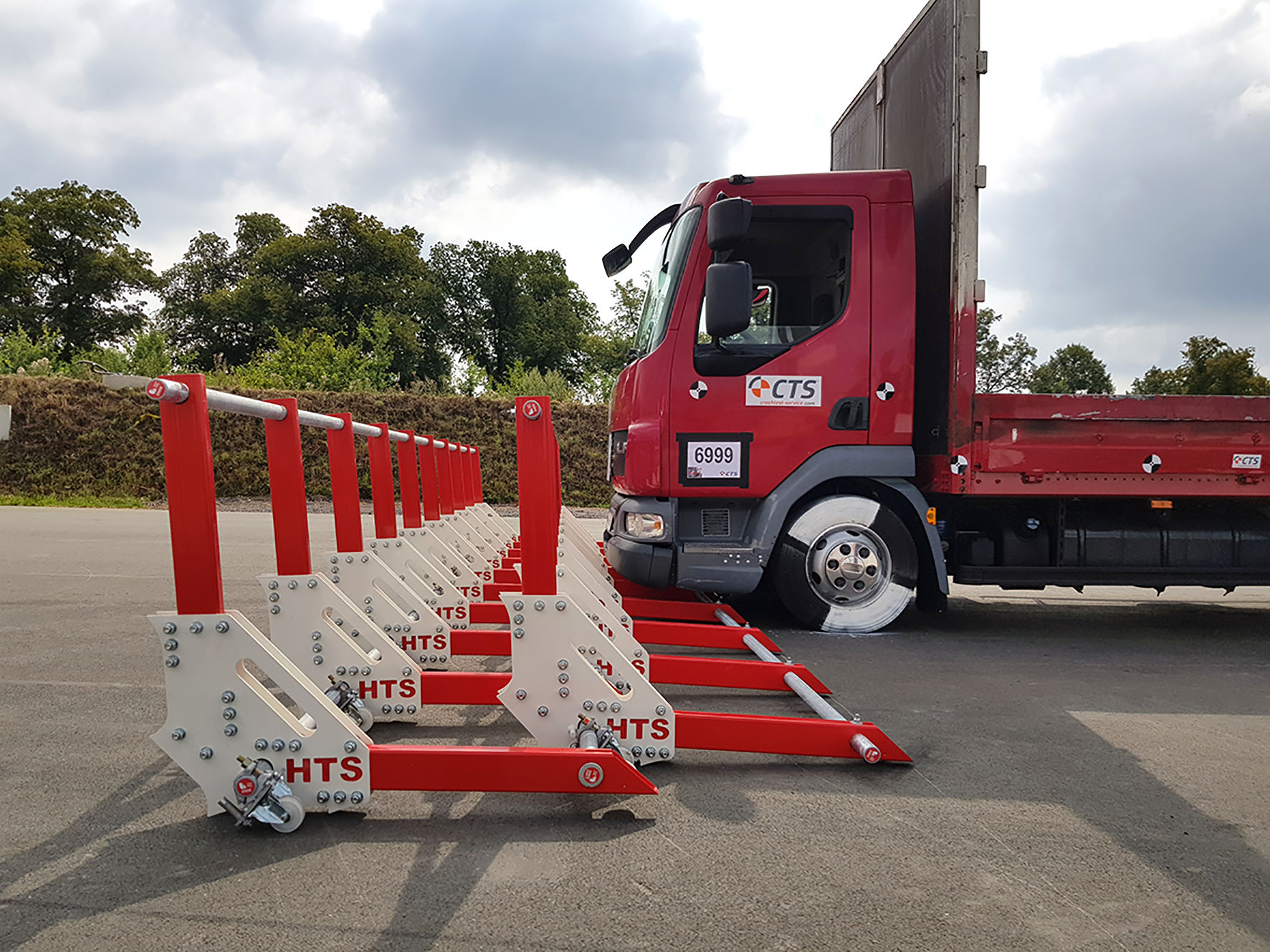 Ein 7,5 T LKW wurde zuverlässig gestoppt. Die Herner Trucksperre funktioniert.