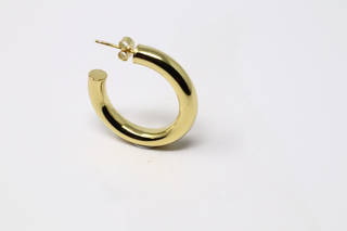 Elegant 18K Gold Plated Simple Circle Hoop Earrings - C Shape Fashion Earrings for Every Occasion