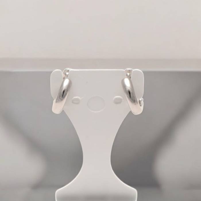 Sparkle and Shine: Sterling Silver Hoop Earrings with Cubic Zirconia Accents - A Must-Have for Every Jewelry Collection! – Image 9