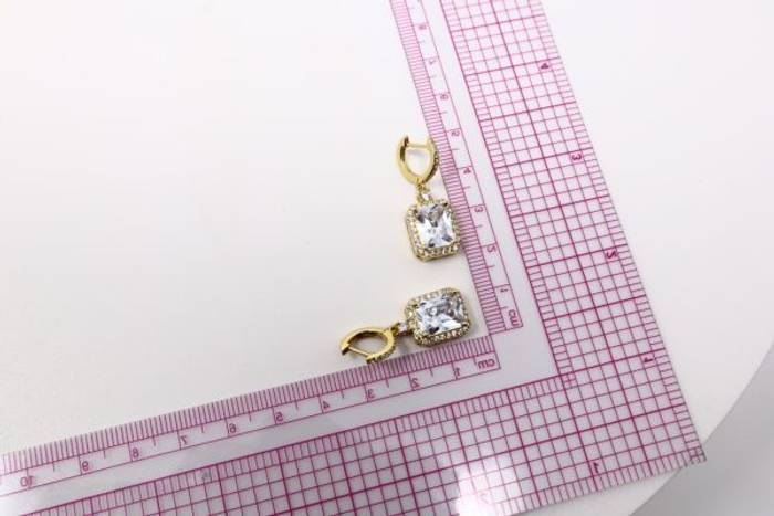 Stunning Gold Plated Hoop Earrings for Women - Trendy Fashion Jewelry – Image 12