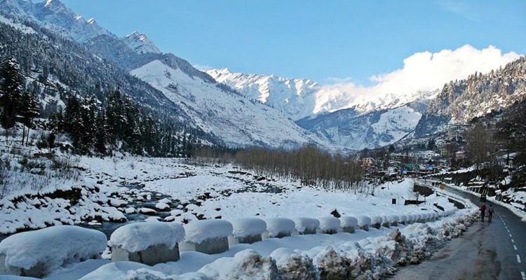 Manali: A picturesque hill station in the Himalayas