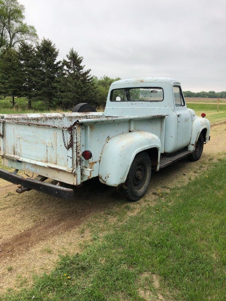 complete engine 1954 Ford F 250 project